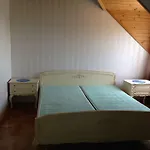 מלון Balatoni Panorama *