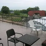 Balatoni Panorama מלון